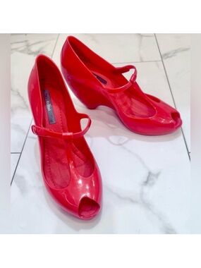 Melissa Vibrant Red T-Strap Peep Toe wedge Heels